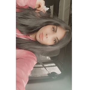 Meet your Posher, Nikki